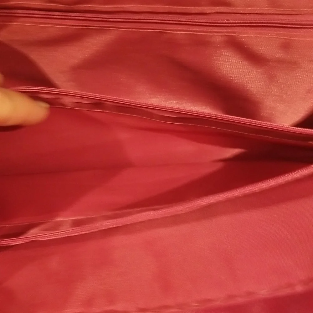 Computer tote w/ many storage area padded for computer